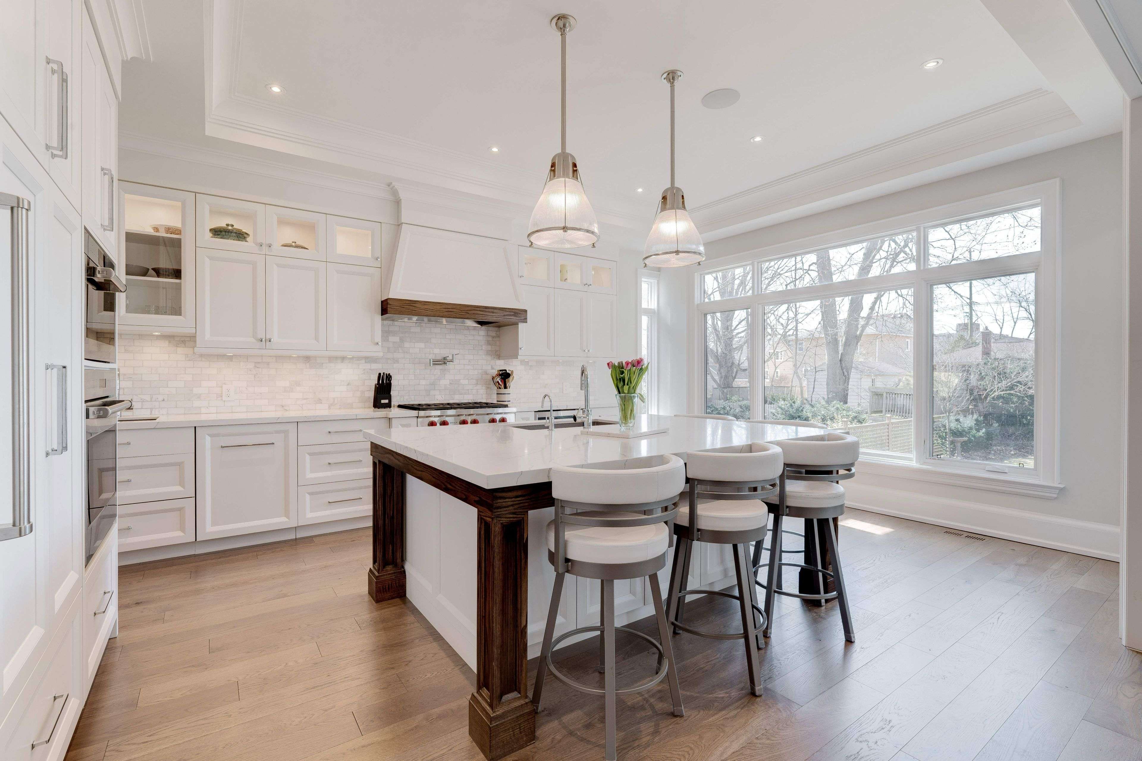 Oakville, ON L6J 3S4,284 Douglas AVE