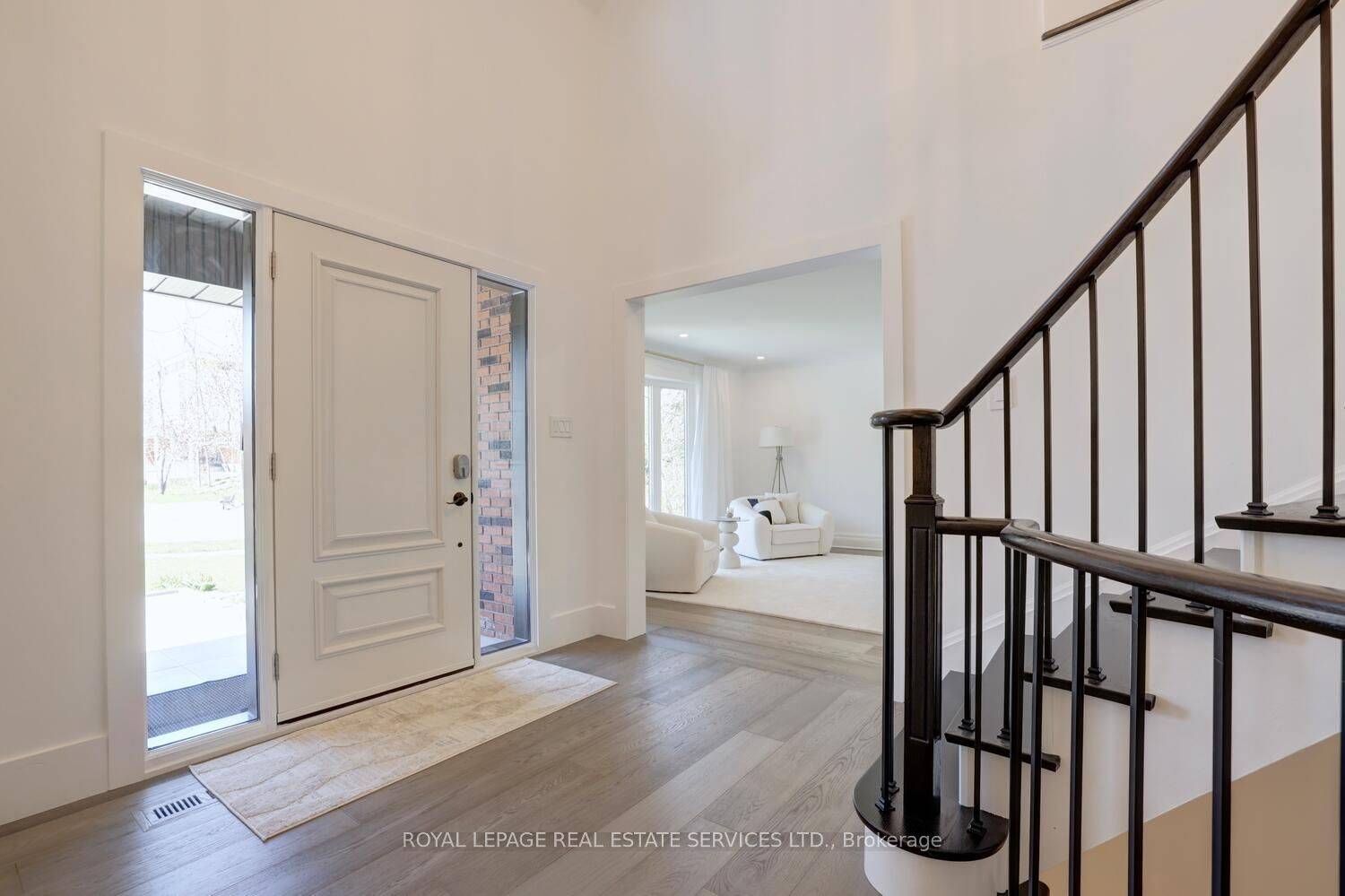 Oakville, ON L6K 2L8,84 Sybella ST