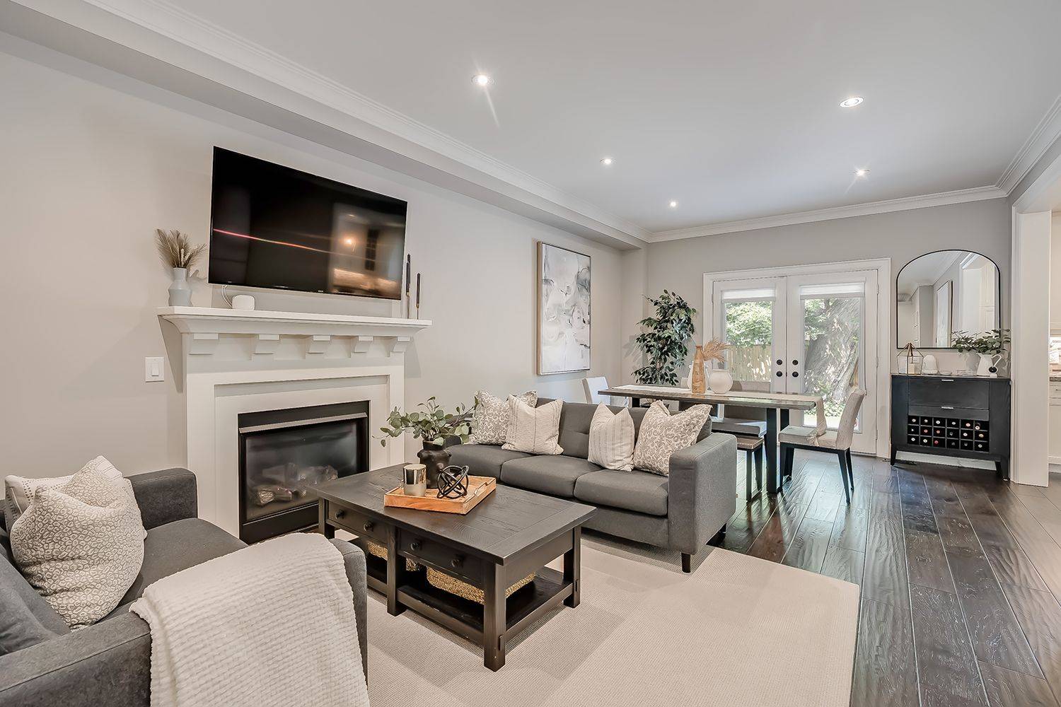 Oakville, ON L6J 3J5,431 Inglehart ST S