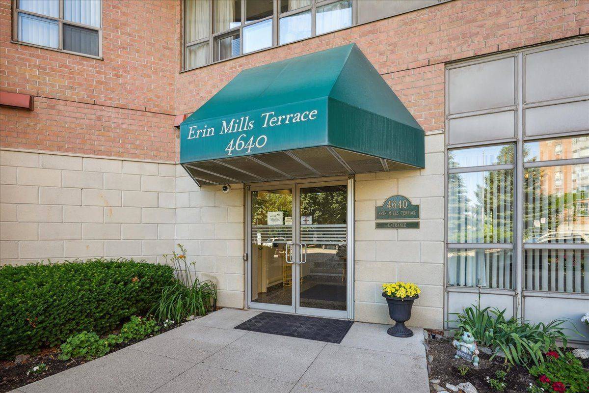 Mississauga, ON L5M 5W6,4640 Kimbermount AVE #505