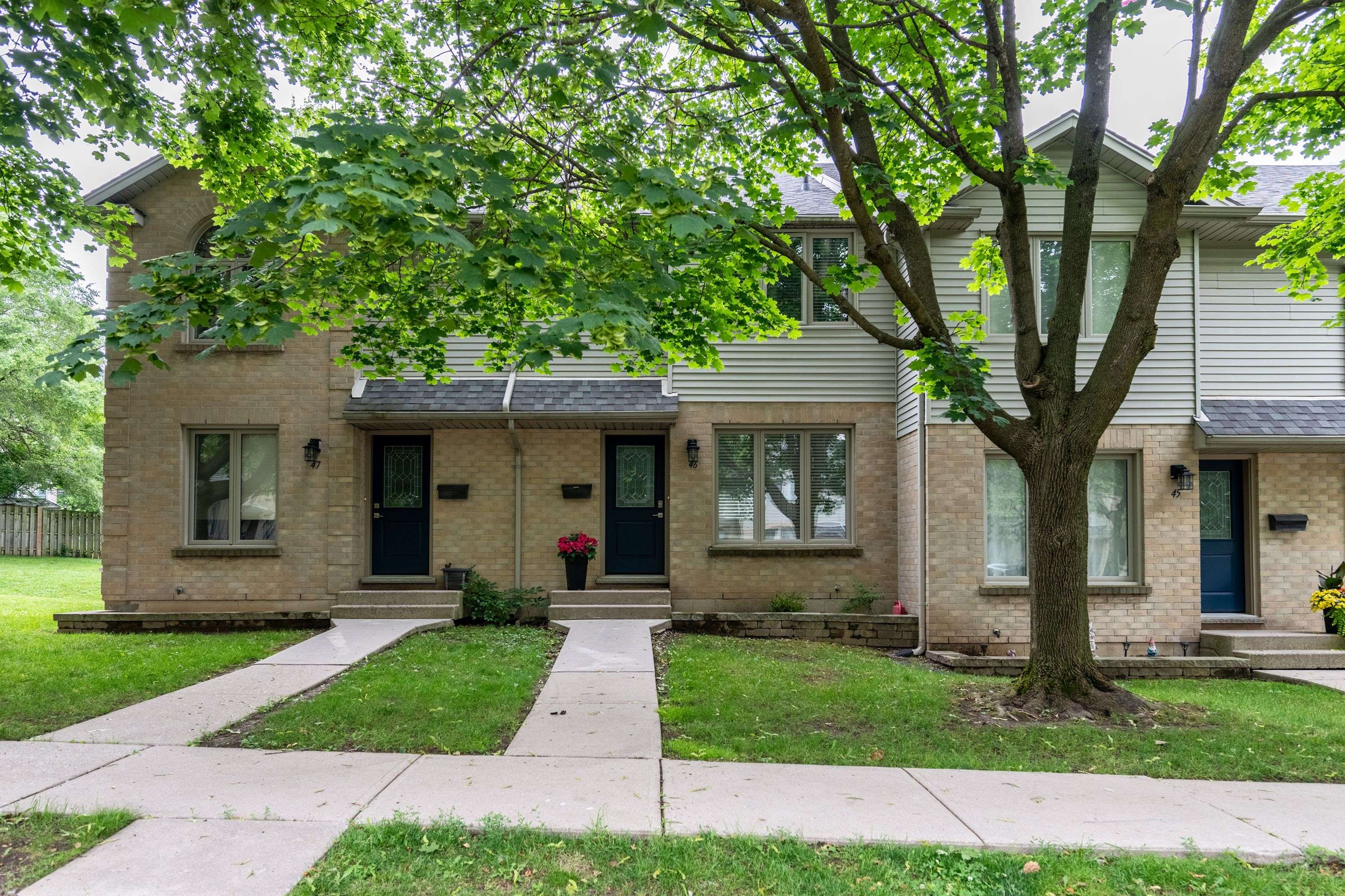 925 Lawson RD #46, London North, ON N6G 4X3