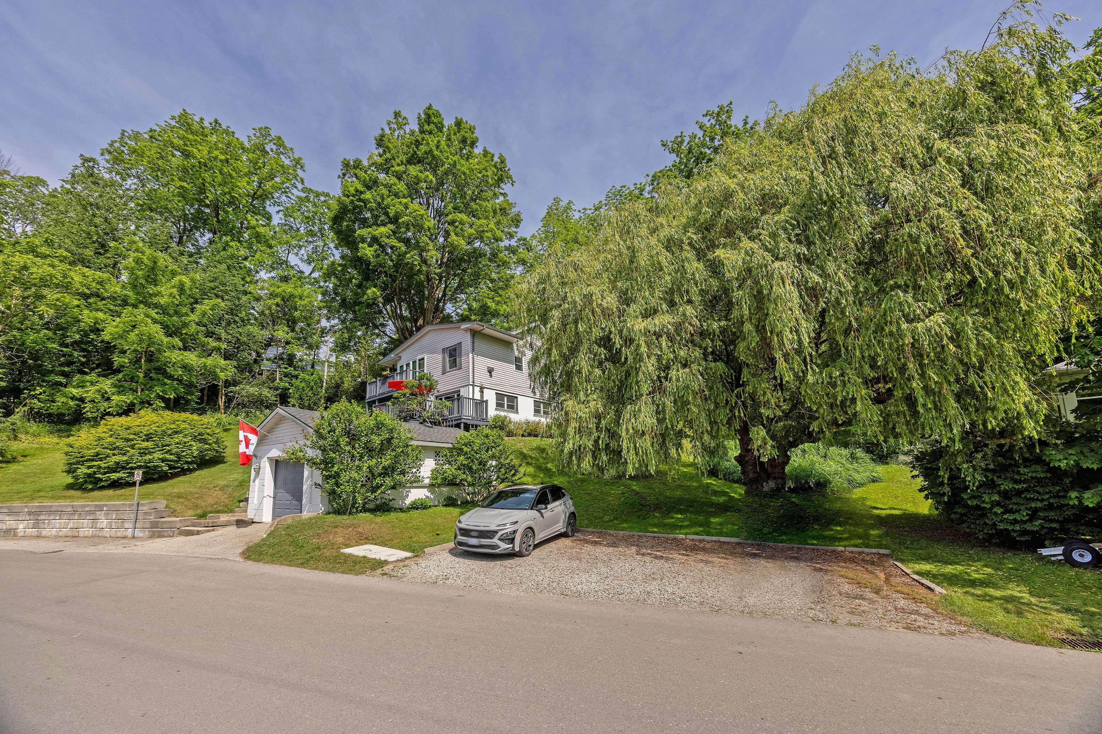 Central Elgin, ON N5L 1G5,485 Valley ST