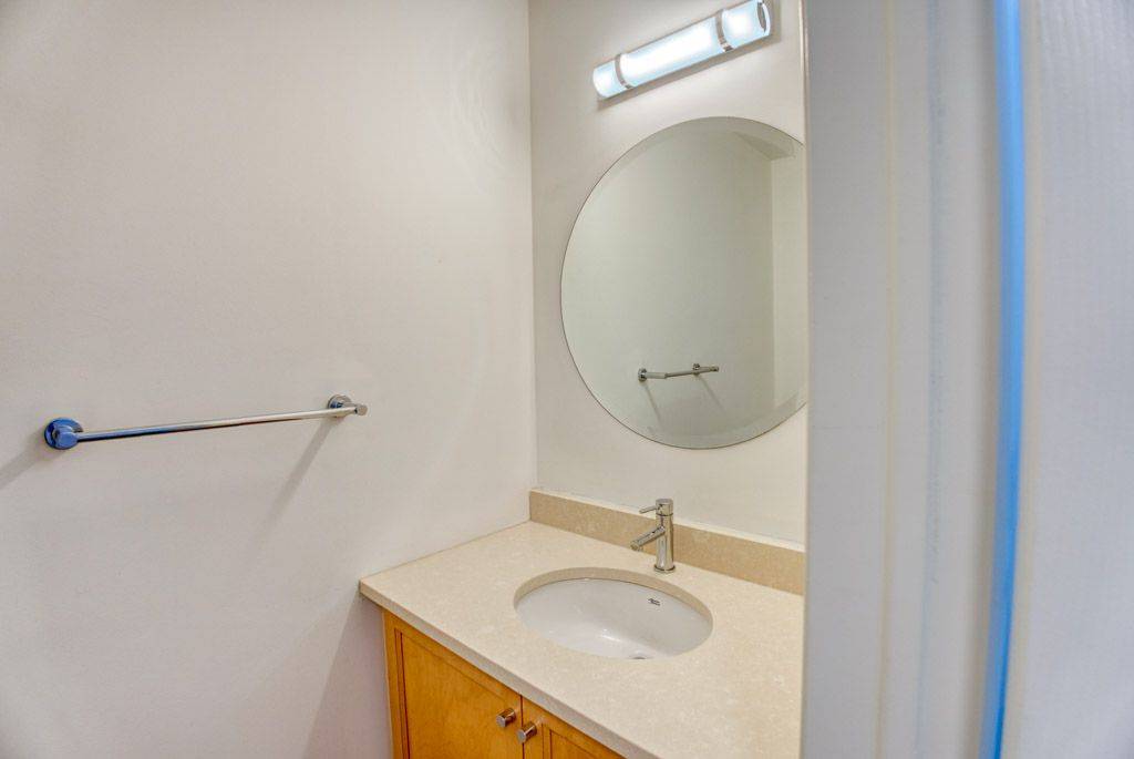 Manor Park - Cardinal Glen And Area, ON K1K 4S8,15 Georgeton Private