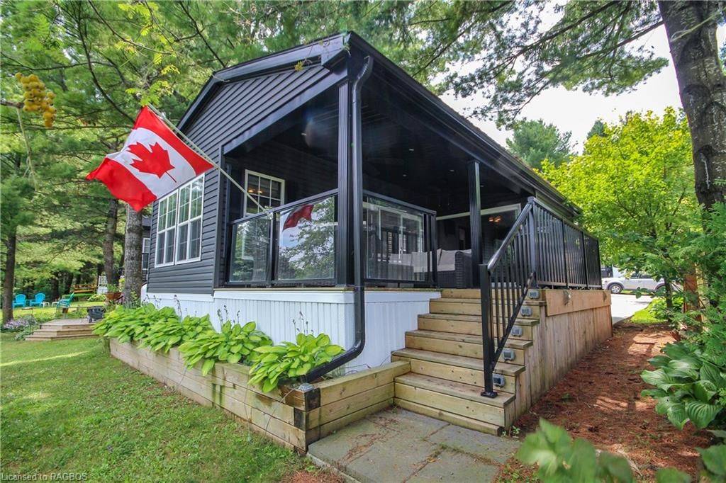 Huron-kinloss, ON N2Z 2X5,13 SOUTHLINE AVE #P75