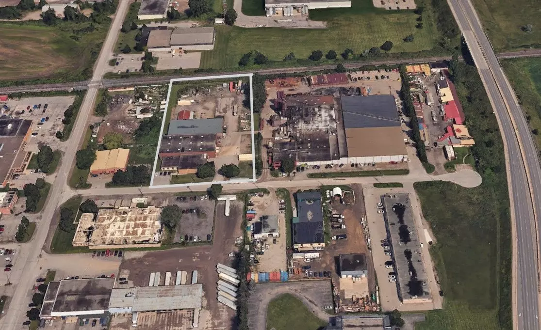 London East, ON N5V 1V3,3022 Osler ST