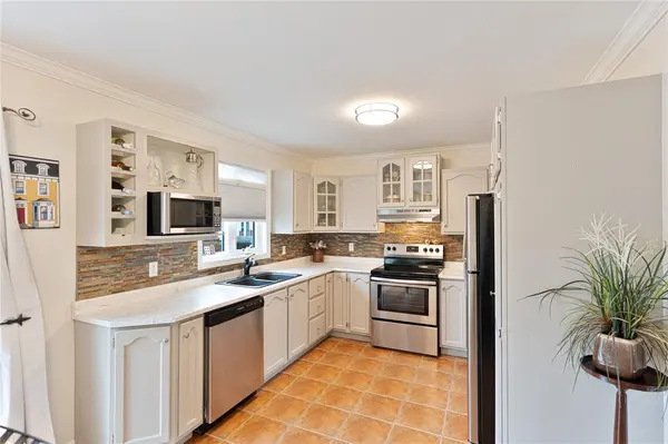 5 Caprea Place, St. John's, NL A1E 6G7