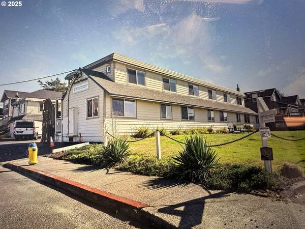 1022 N PROM, Seaside, OR 97138