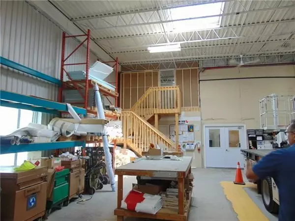 Brampton, ON L6T 5A9,54 Nuggett CT