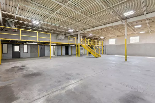 Mississauga, ON L4W 1G6,5309 Maingate DR