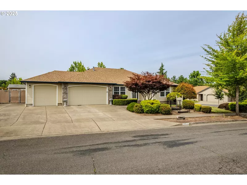 4797 SAN FRANCISCO DR NE, Salem, OR 97305