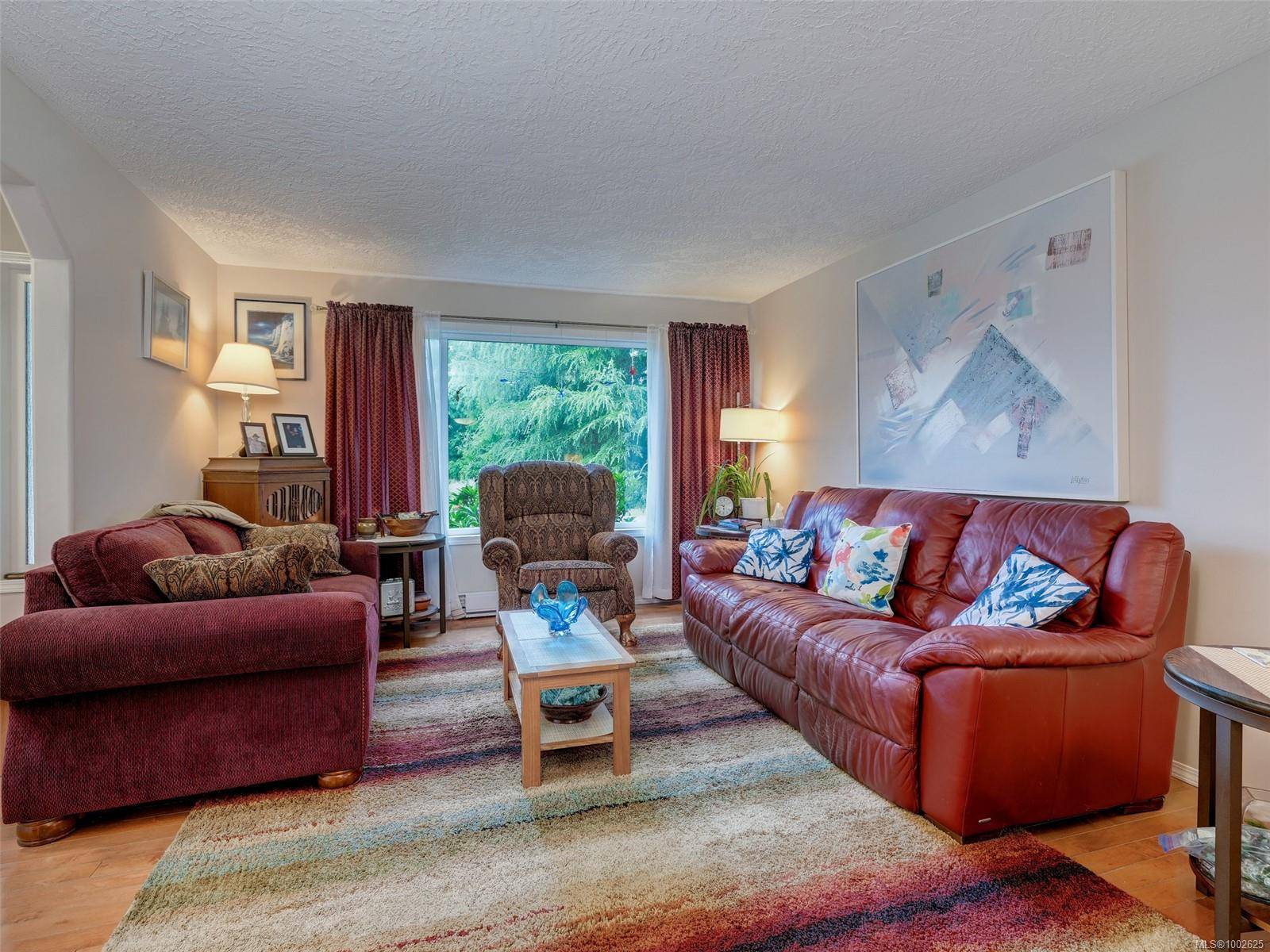 Sooke, BC V9Z 0M8,2175 Maple Ave N