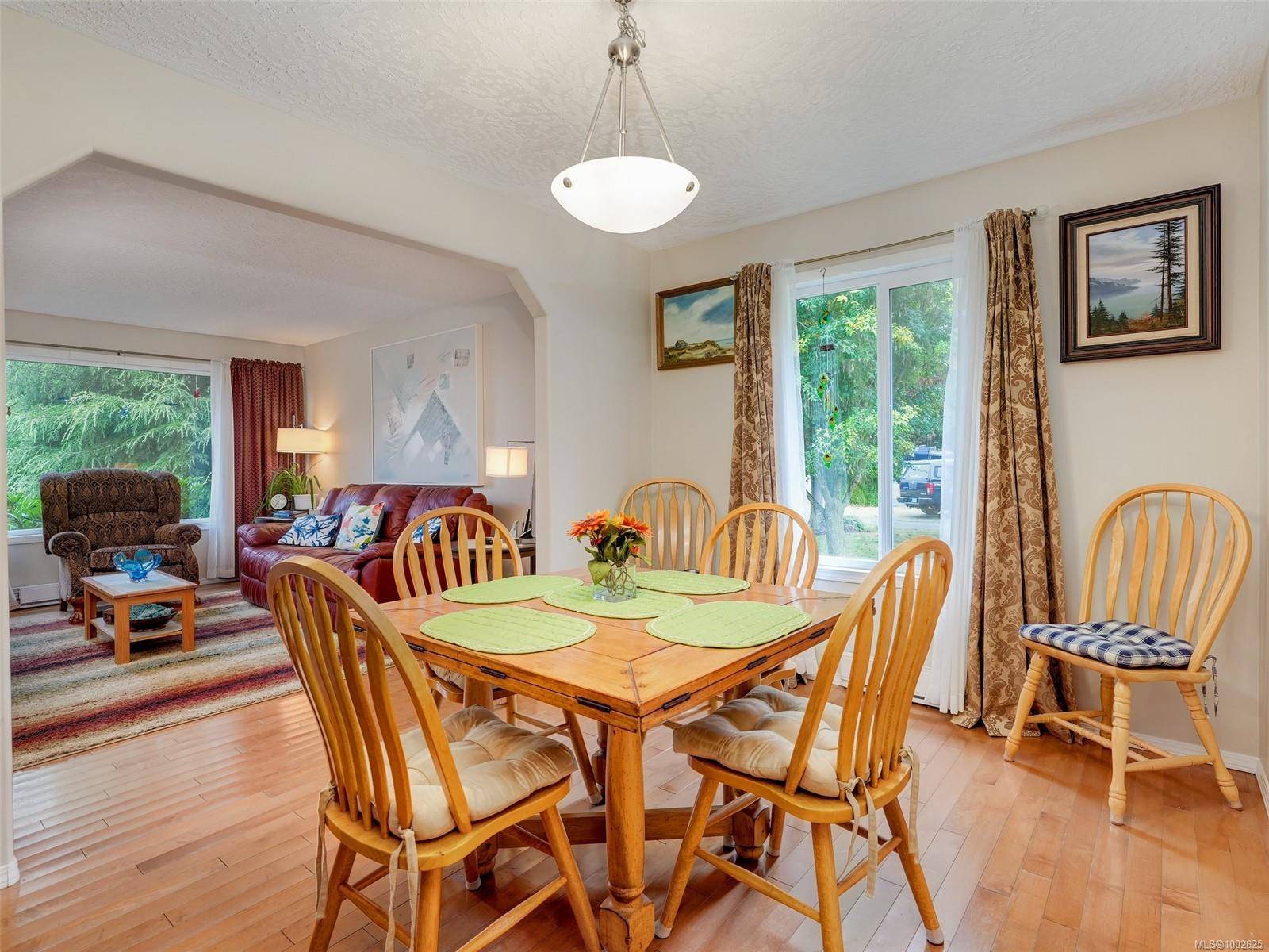 Sooke, BC V9Z 0M8,2175 Maple Ave N