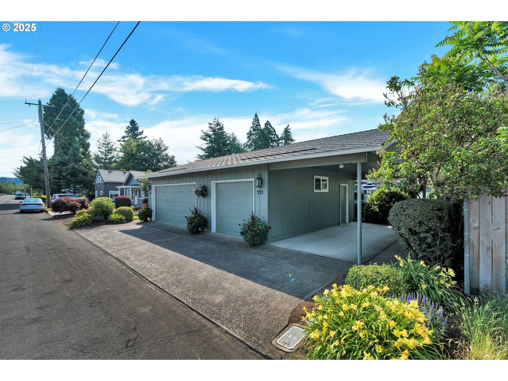 Gladstone, OR 97027,455 FIRST ST