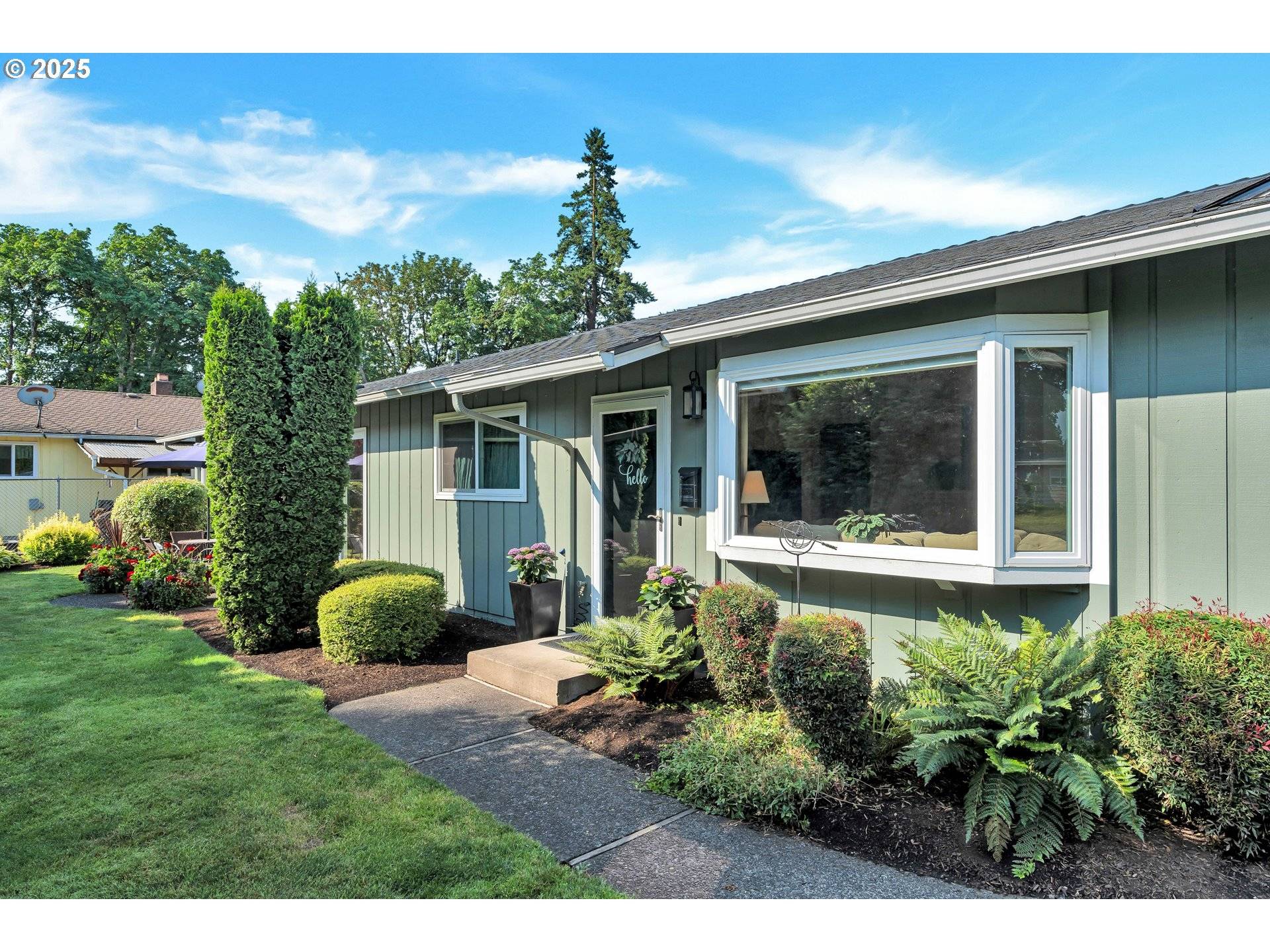 Gladstone, OR 97027,455 FIRST ST