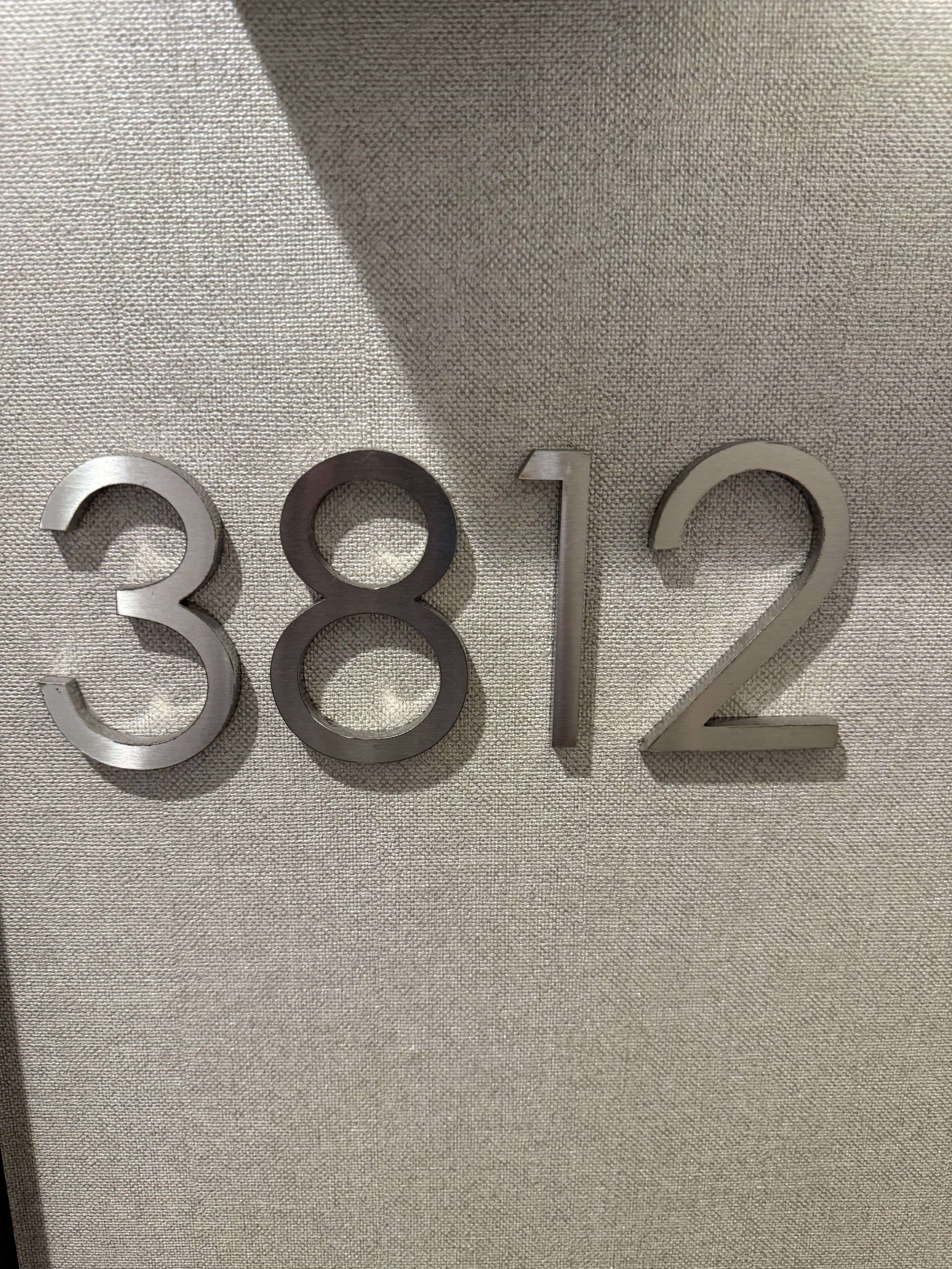 Toronto C15, ON M2K 0E3,115 McMahon DR S #3812