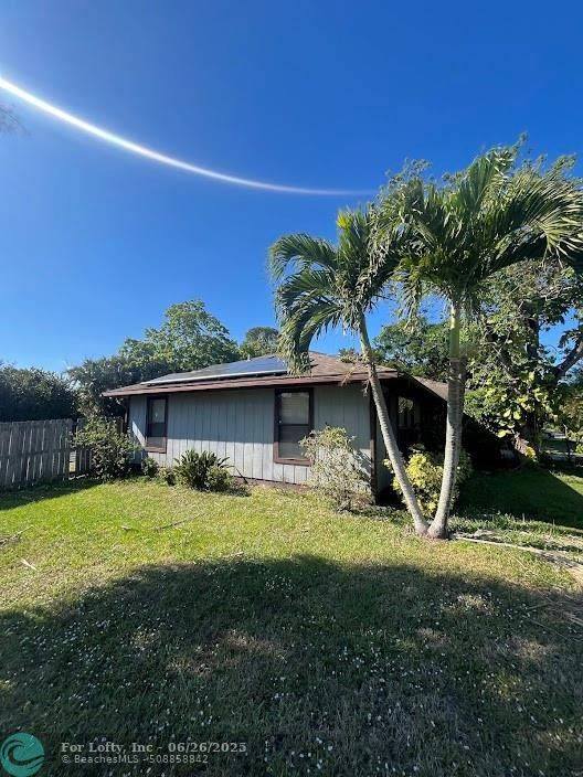 Fort Pierce, FL 34951,6507 Green Dolphin St
