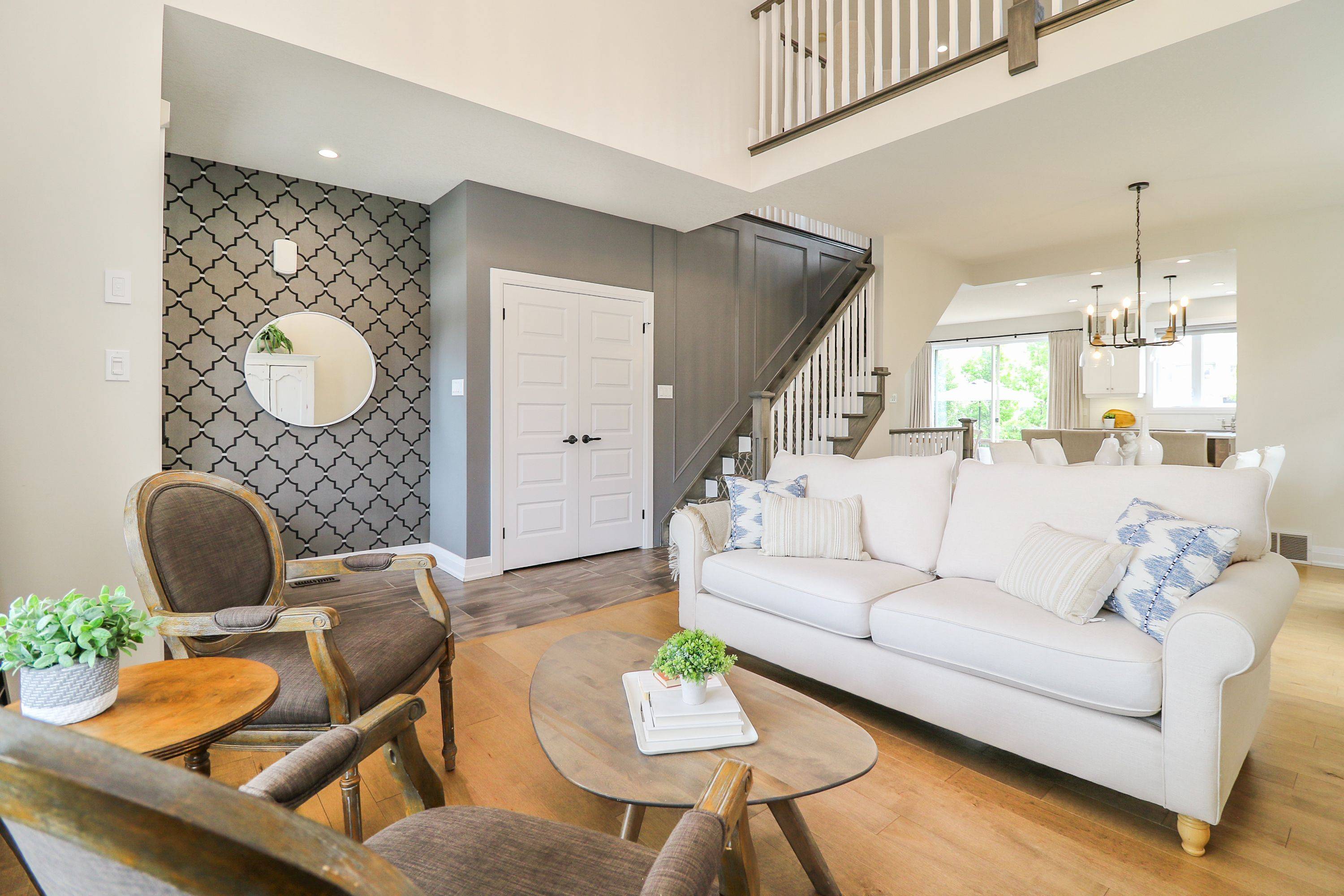 Collingwood, ON L9Y 2L3,7 Portland ST