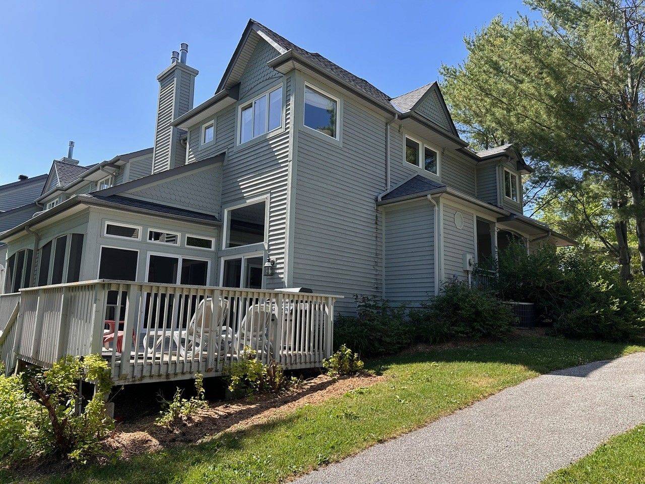 Gravenhurst, ON P1P 1R1,1209 Muskoka Beach RD N #30B
