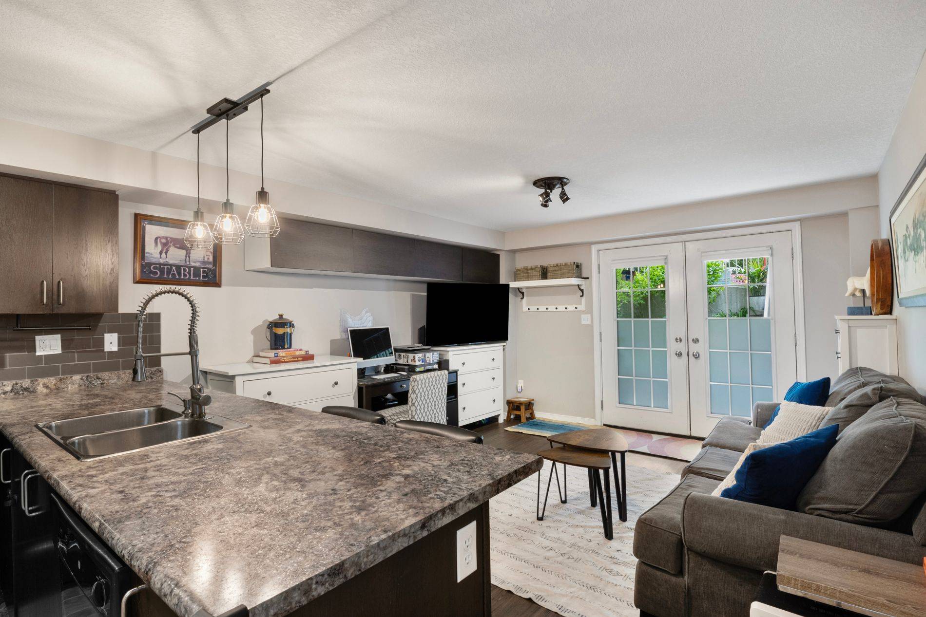 Guelph, ON N1E 0G6,35 Mountford DR #56