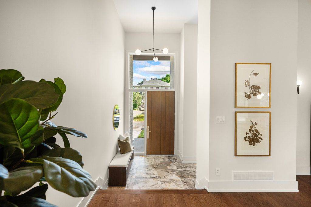 Alta Vista And Area, ON K1H 5L2,291 Billings AVE