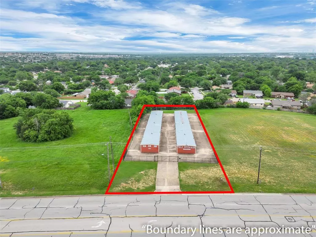 Watauga, TX 76148,5824 Watauga Road
