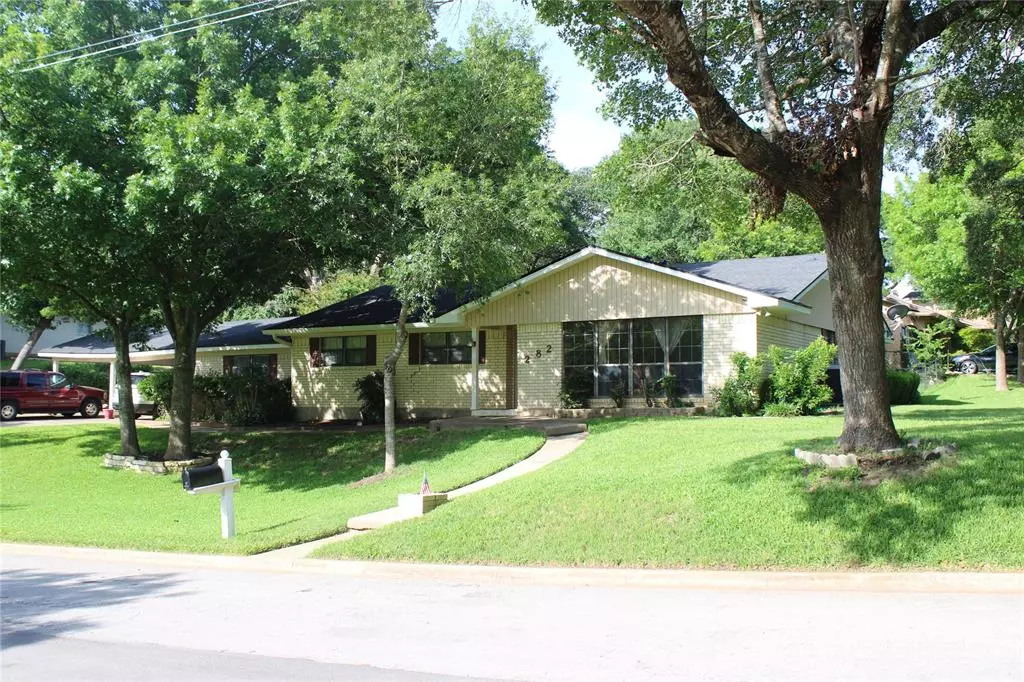 Woodway, TX 76712,282 Rockford Road