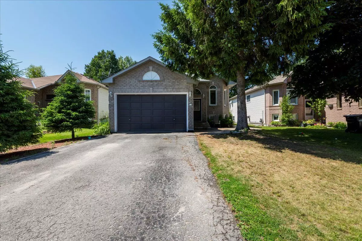 Wasaga Beach, ON L9Z 1M1,124 dyer DR