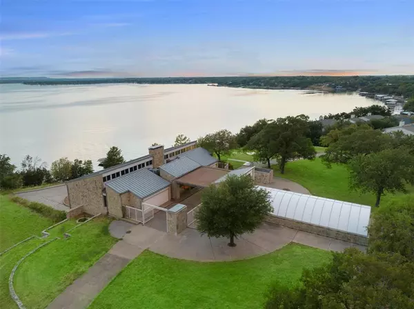 5400 Falls Creek Highway, Granbury, TX 76049