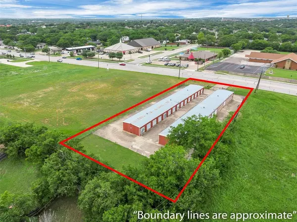 Watauga, TX 76148,5824 Watauga Road