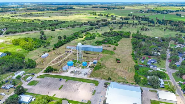 Blooming Grove, TX 76626,304 E South Main Street