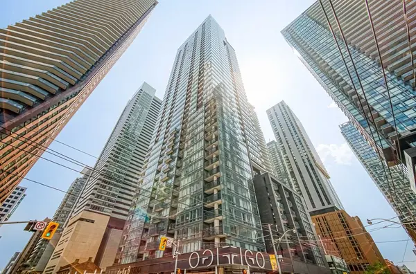 Toronto C01, ON M5V 0L4,295 Adelaide ST W #510