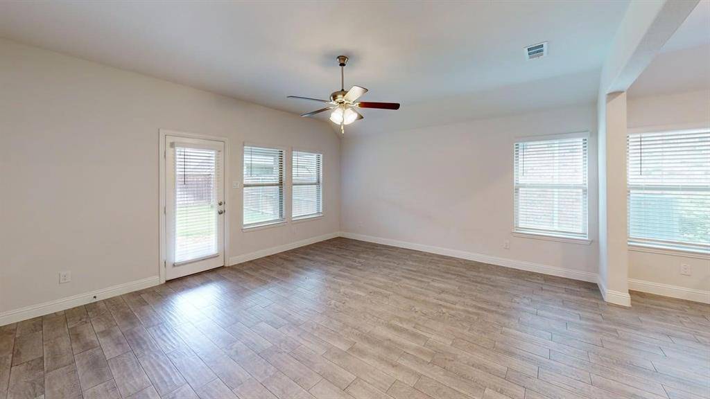 Prosper, TX 75078,15904 Placid Trail