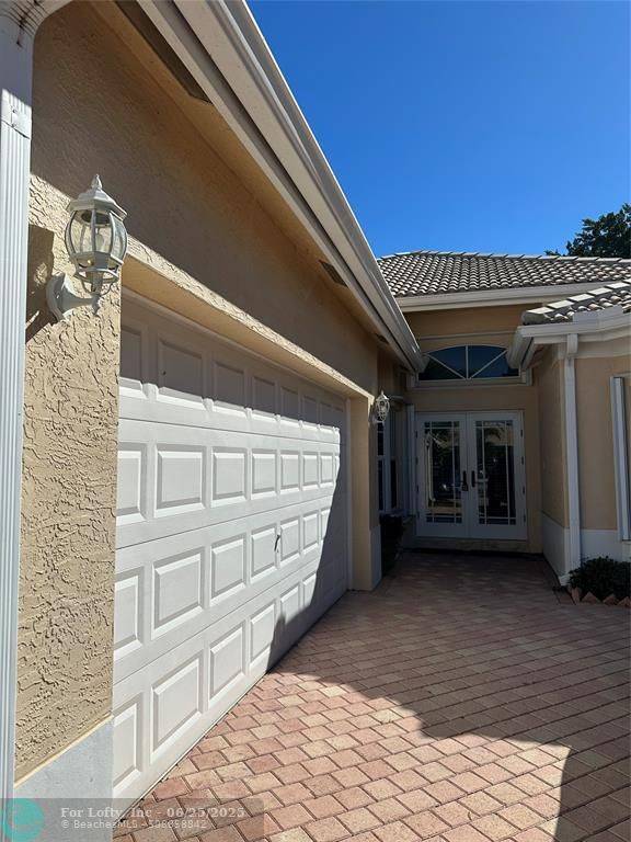 Delray Beach, FL 33446,[StreetName,UnitNumber,StreetNumber,StreetDirPrefix]