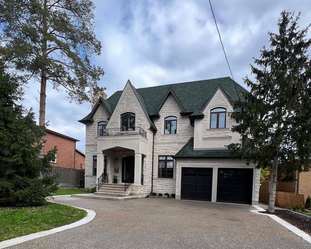 56 May AVE, Richmond Hill, ON L4C 3S6