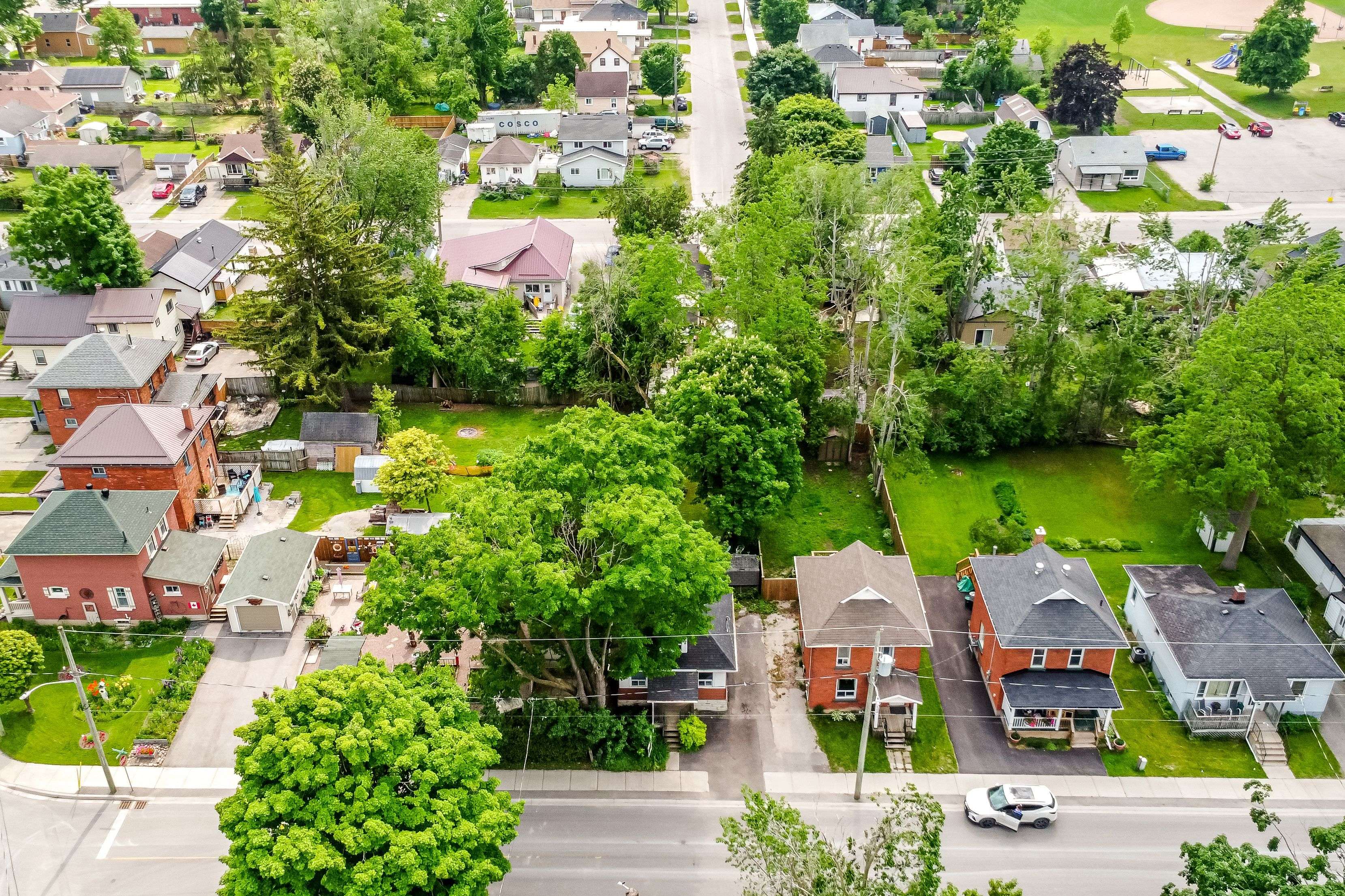 Orillia, ON L3V 5T1,147 Dufferin ST