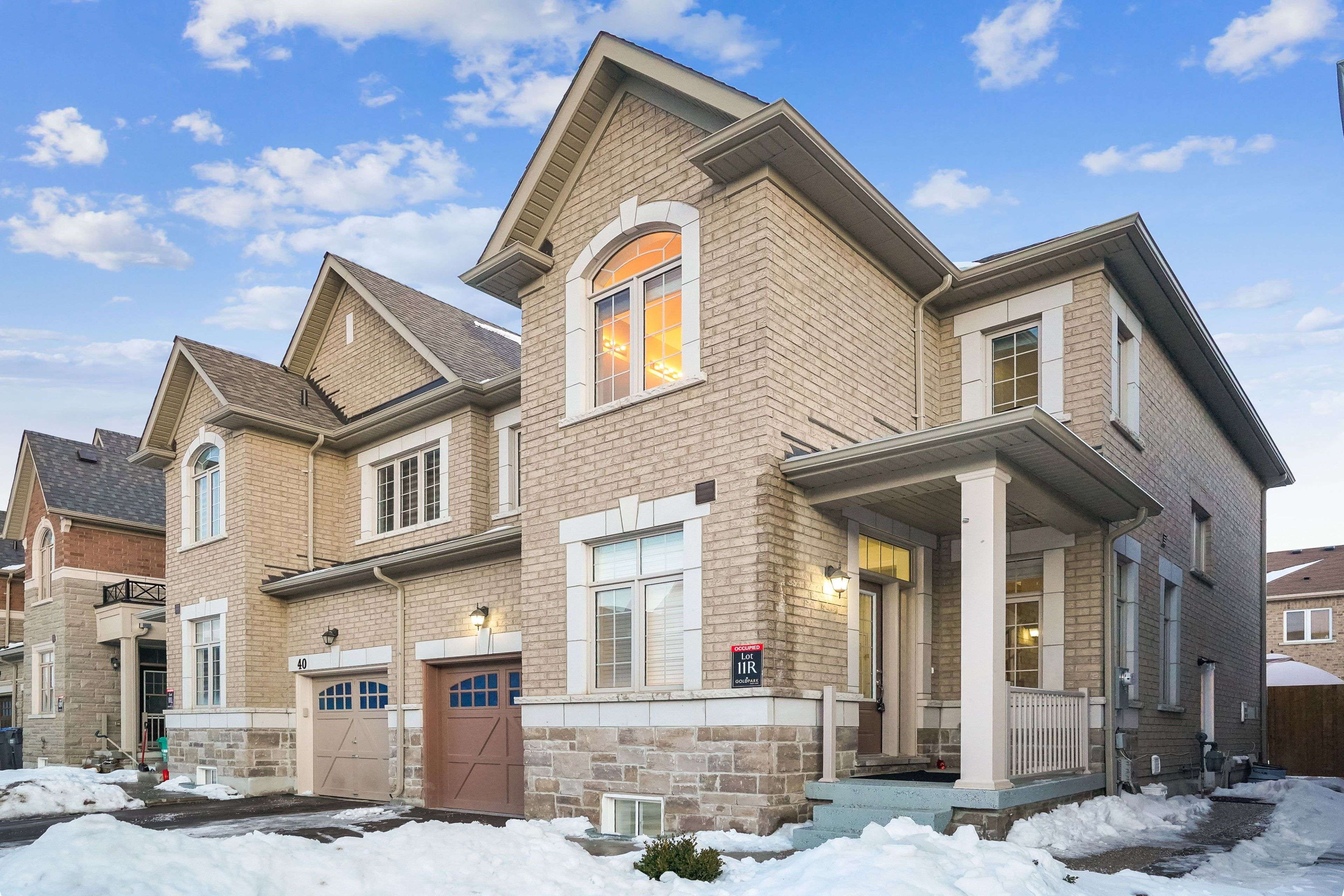 38 Dolobram TRL #Upper, Brampton, ON L7Z 4Y3