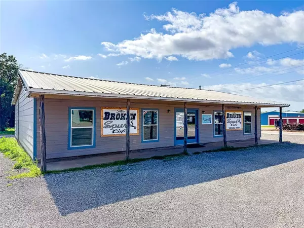 707 S Avenue E, Haskell, TX 79521
