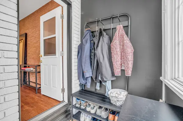 Toronto E01, ON M4J 4V7,1043 Craven RD