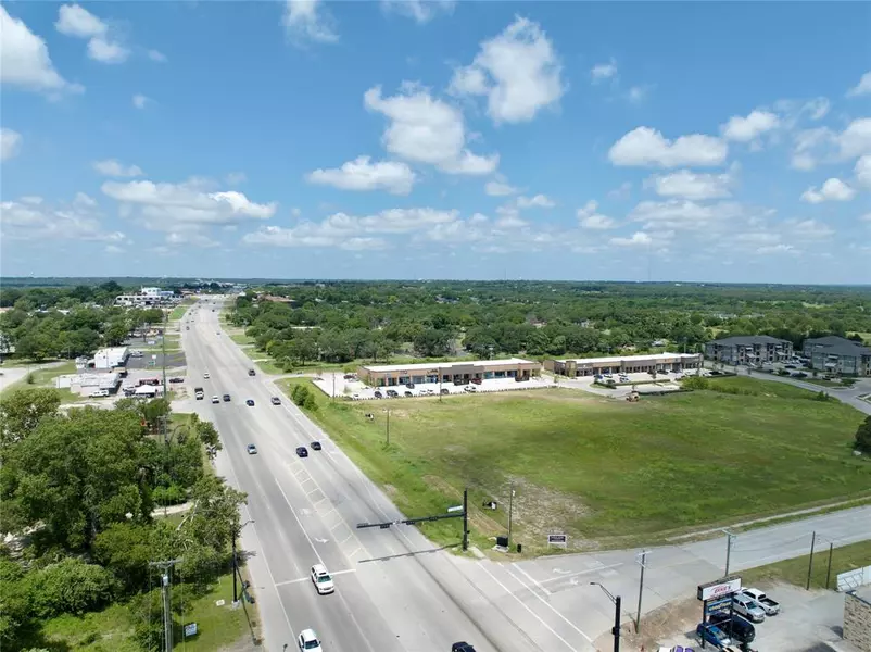 1801-3 Cutters Way, Weatherford, TX 76086