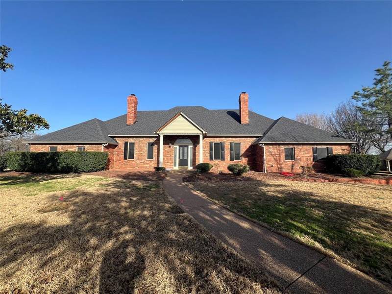 319 Country Court, Bartonville, TX 76226