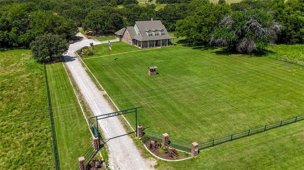 11471 FM 455, Forestburg, TX 76239
