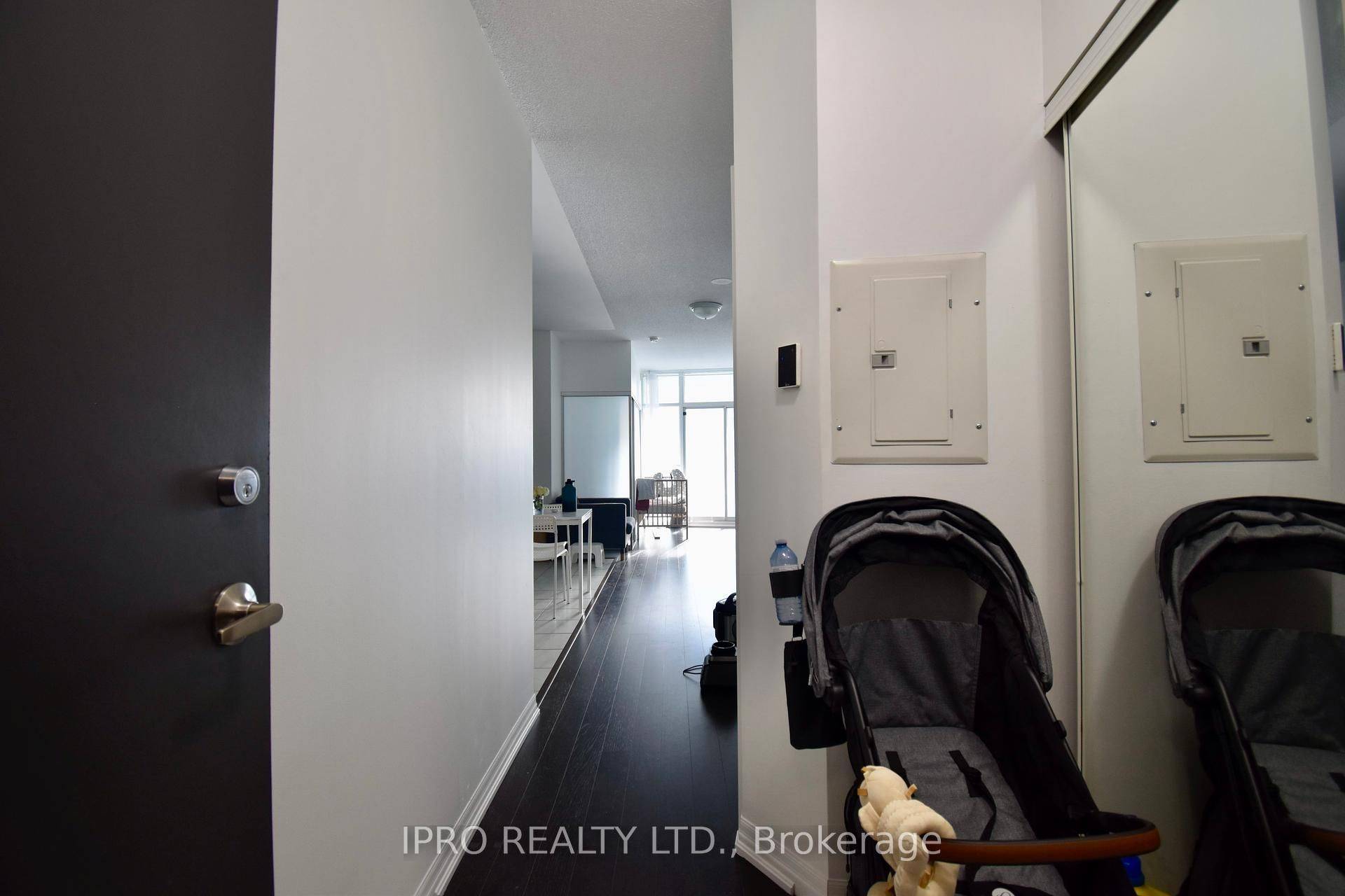 Mississauga, ON L5B 0E8,223 Webb DR #2110