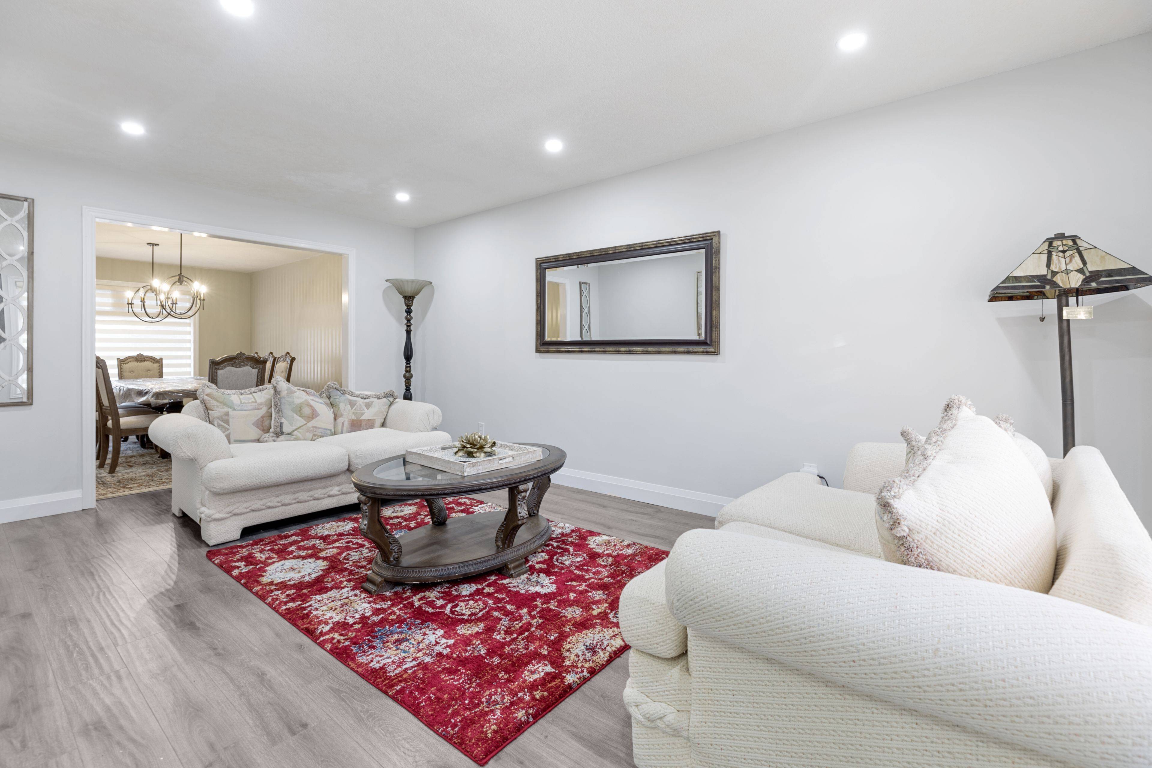 London North, ON N5X 3P7,167 SUNNYSIDE DR
