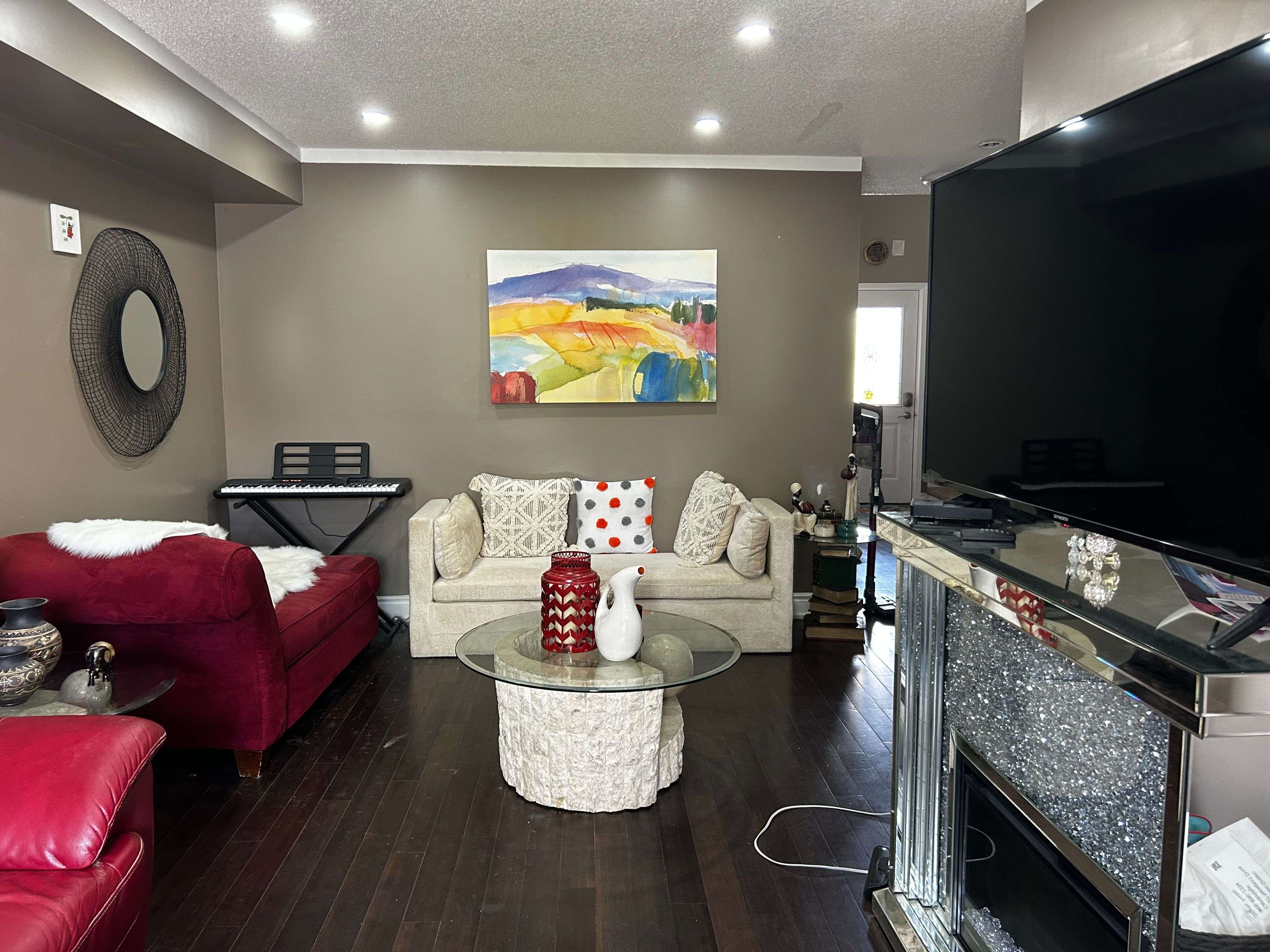Cambridge, ON N3H 5S7,137 Newport DR
