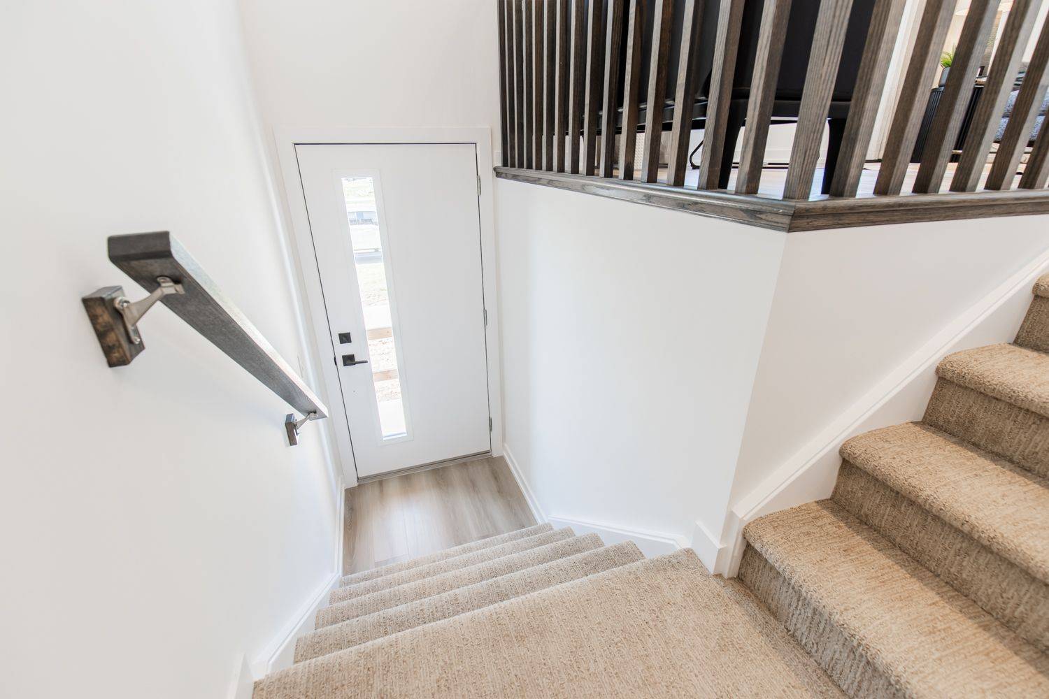 Hamilton, ON L0R 2H7,219 Burke ST