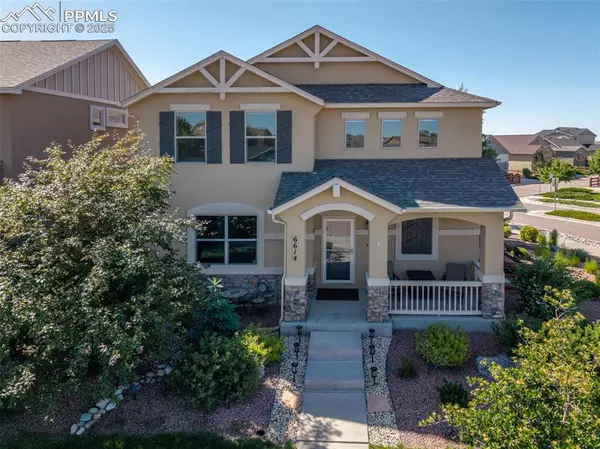 6614 Lucky Star LN, Colorado Springs, CO 80923