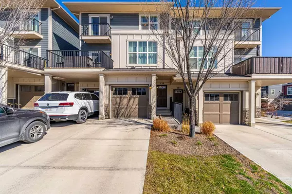 Calgary, AB T3R 0V4,438 Nolan Hill DR Northwest