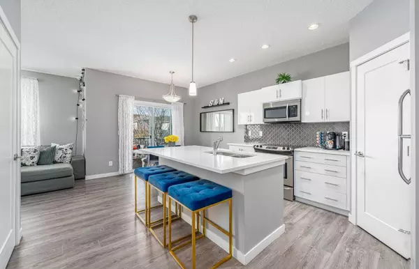 Calgary, AB T3R 0V4,438 Nolan Hill DR NW