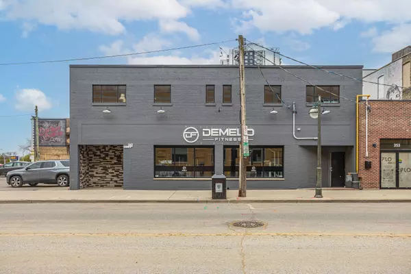 London East, ON N6A 3M4,347 Clarence ST