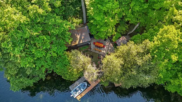 Rideau Lakes, ON K0G 1E0,31A Herman RD